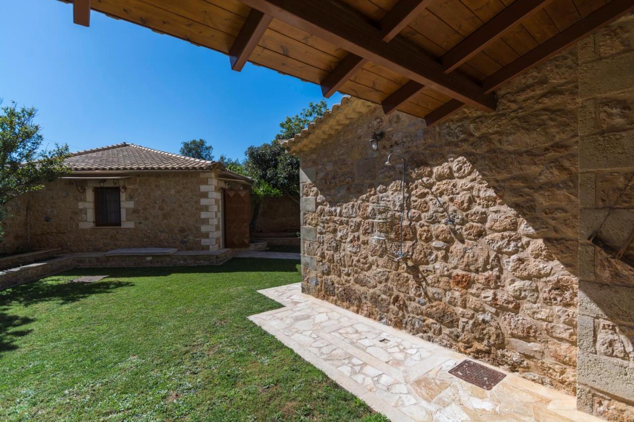 Вилла Stone House Messinia Malta Экстерьер фото