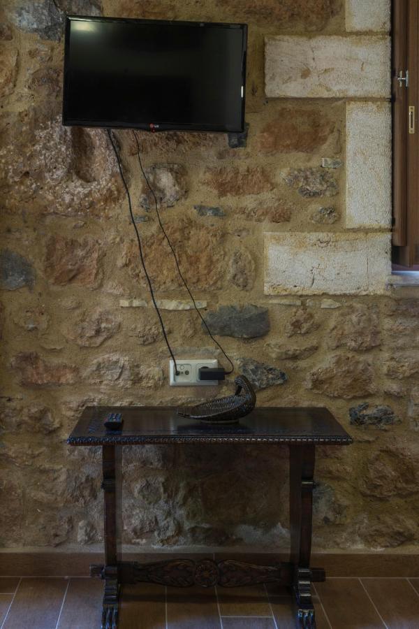 Вилла Stone House Messinia Malta Экстерьер фото