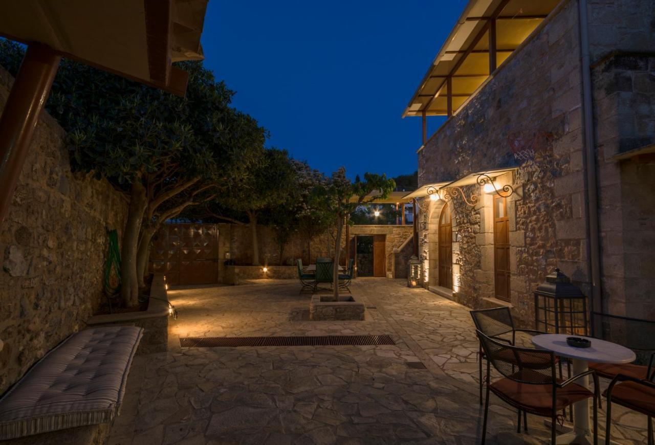 Вилла Stone House Messinia Malta Экстерьер фото