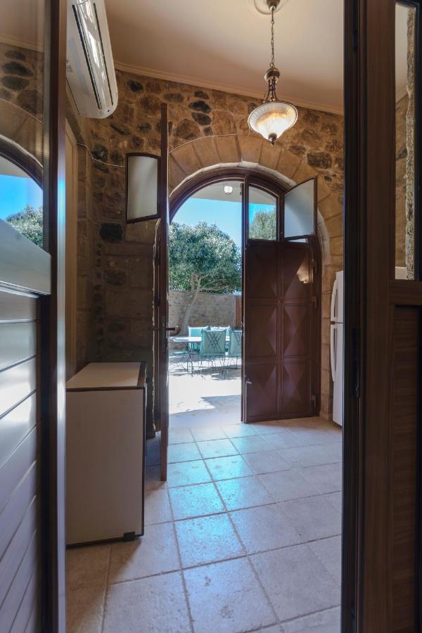 Вилла Stone House Messinia Malta Экстерьер фото